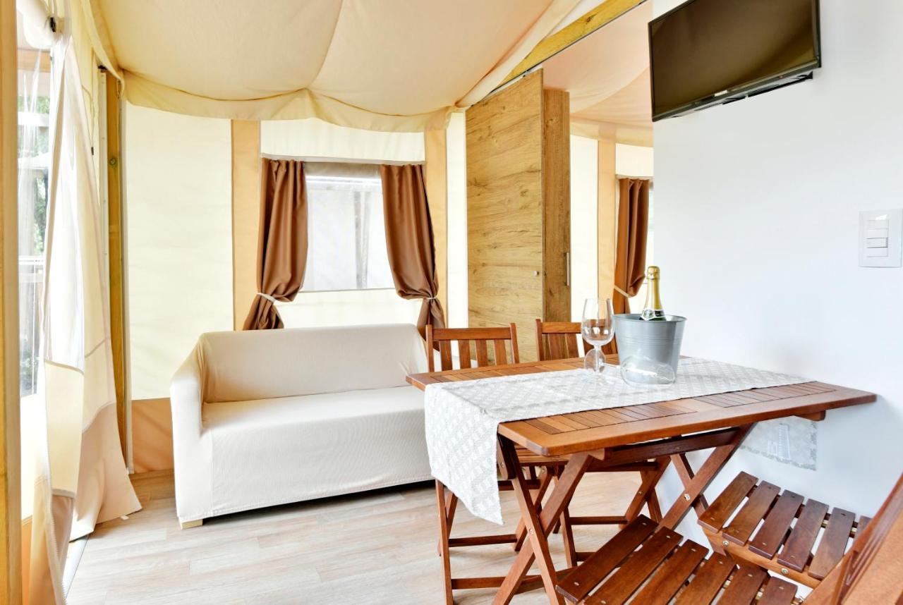 Polidor Glamping Resort Mugeba Esterno foto